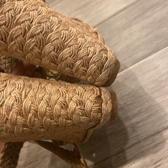 Stuart Weitztman Alex Crochet Ankle Strap Wedge Sandal Espadrille Swamp size 11 - Picture 12 of 12